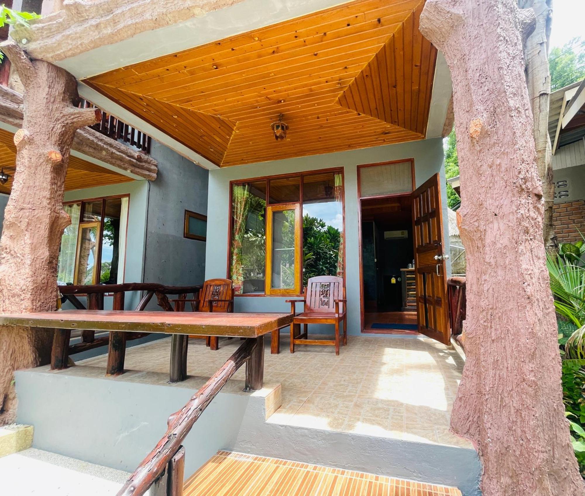 Big Fish Resort Ко Тао Екстериор снимка