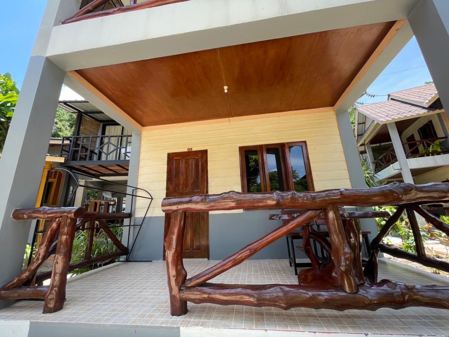 Big Fish Resort Ко Тао Екстериор снимка